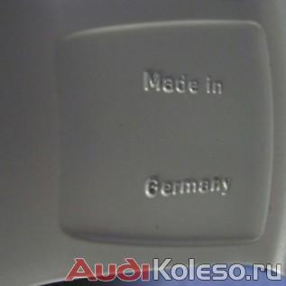 Оригинальные литые диски Audi A8 D4 R18 4H0601025B в сборе с зимними шпигованными шинами Nokian сделано в Германии