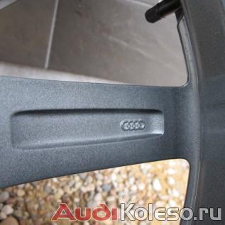 Колеса лето R20 285/45 Audi Q7 new 4M 4M0601025AD эмблема ауди на внутренней стороне луча диска